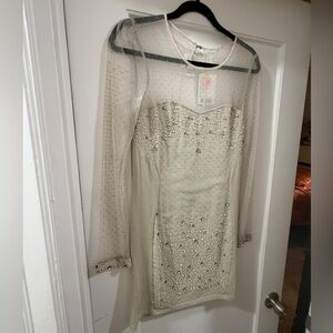Kimchi Blue Cream Long Sleeve Embellished Dress Medium NWT $99
